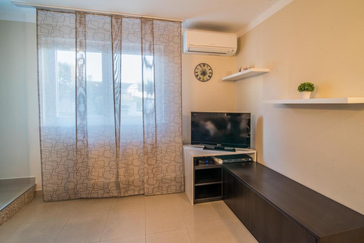 Villa Marina مالينسكا المظهر الخارجي الصورة